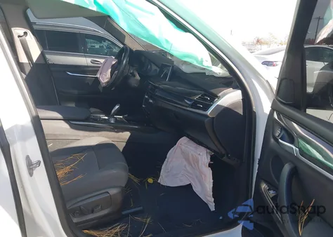 2015 BMW X5 xDrive35I из США, поврежденный, VIN 5UXKR0C55F0K52520